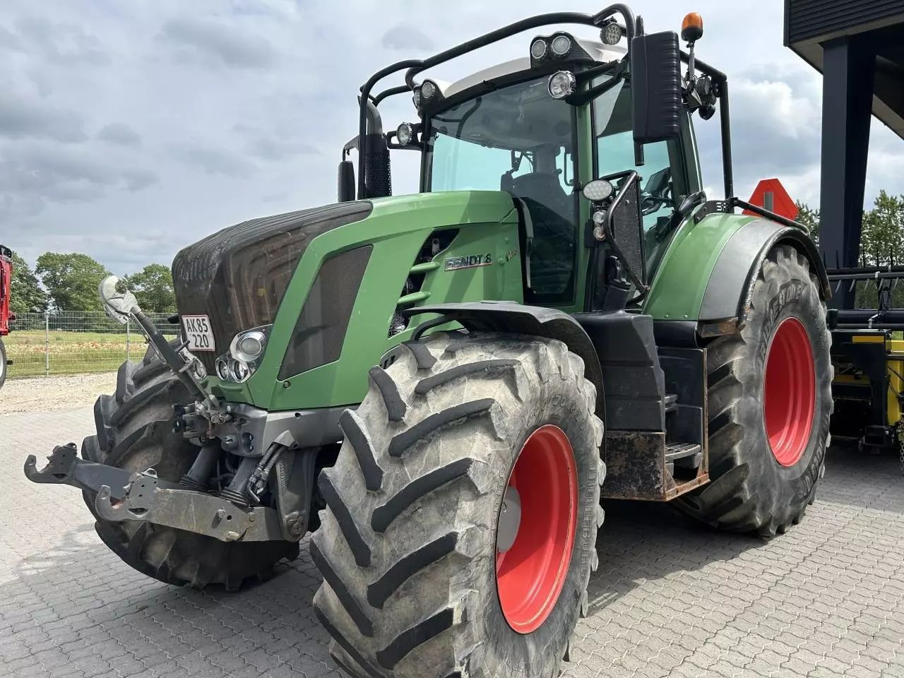 Fendt 828 Vario Tractor €79,657