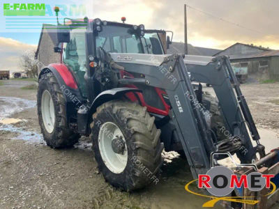 E-FARM: Valtra N134 - Tractor - id QLZJZTC - €49,200 - Year of construction: 2016 - Engine hours: 6,388,Engine power (HP): 135,France