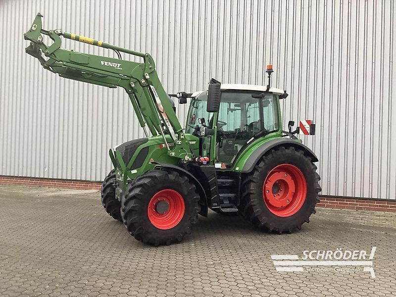 E-FARM: Fendt 313 Vario Profi - Traktor - id QMCXWBJ - 99.885 € - Baujahr: 2021 - Abgelesene Motorstunden: 1.169,Motorleistung (PS): 129,Deutschland