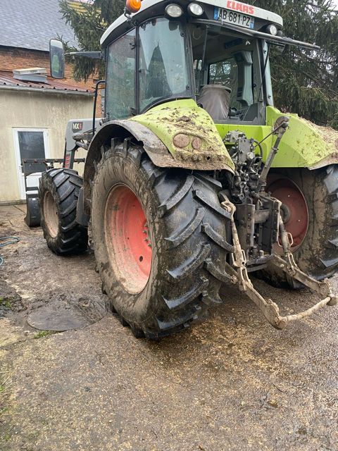 E-FARM: Claas Arion 620 - Traktor - id GHGGMEG - 30 000 € - Rok produkcji: 2009 - Motogodziny: 7 800,Moc silnika: 140,Francja