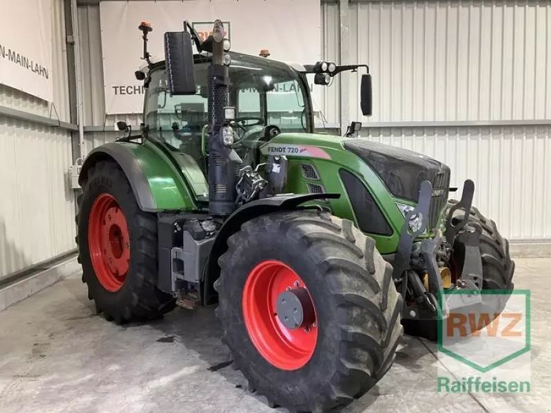 Fendt 720 Vario Traktor 78.151 €