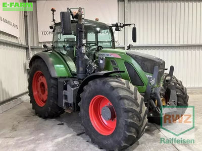 E-FARM: Fendt 720 Vario - Tractor - id MFA54QJ - €78,151 - Year of construction: 2018 - Engine hours: 8,338,Engine power (HP): 200,Germany