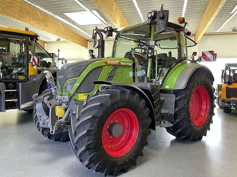 Fendt 516 Vario Tracteur 153 781 €