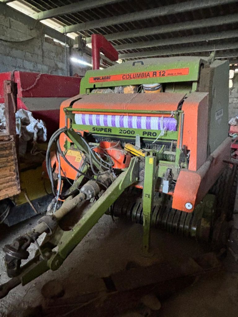 Wolagri Columbia R 12/2000 Bálázó 9500 EUR