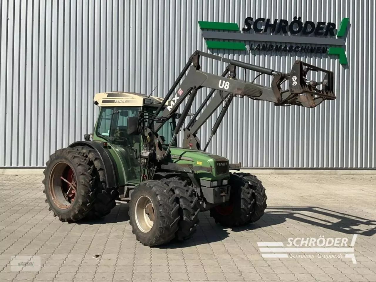 E-FARM: Fendt 208 S - Tractor - id X9DISVZ - €23,885 - Year of construction: 2005 - Engine hours: 13,214,Engine power (HP): 84,Germany
