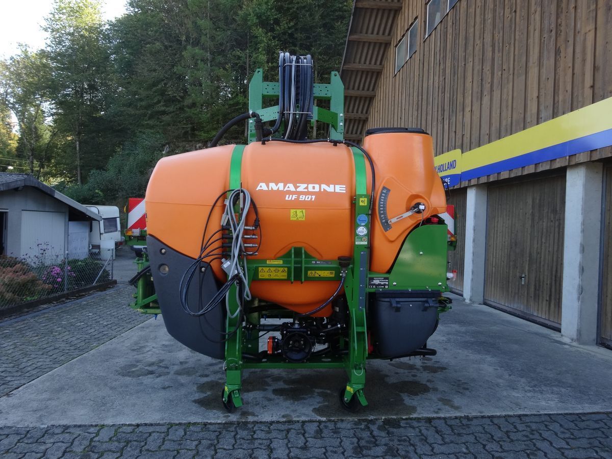 E-FARM: Amazone uf 901 - Pflanzenschutzspritze - id DPUIK59 - 34.429 € - Baujahr: 2023 - Schweiz
