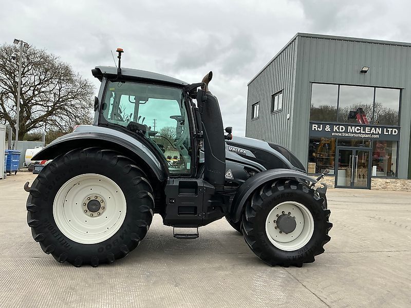 Valtra T 174 Tractor 52.788 EUR