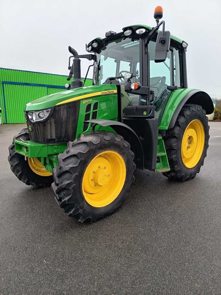 John Deere 6110 M Трактор 66 000 €