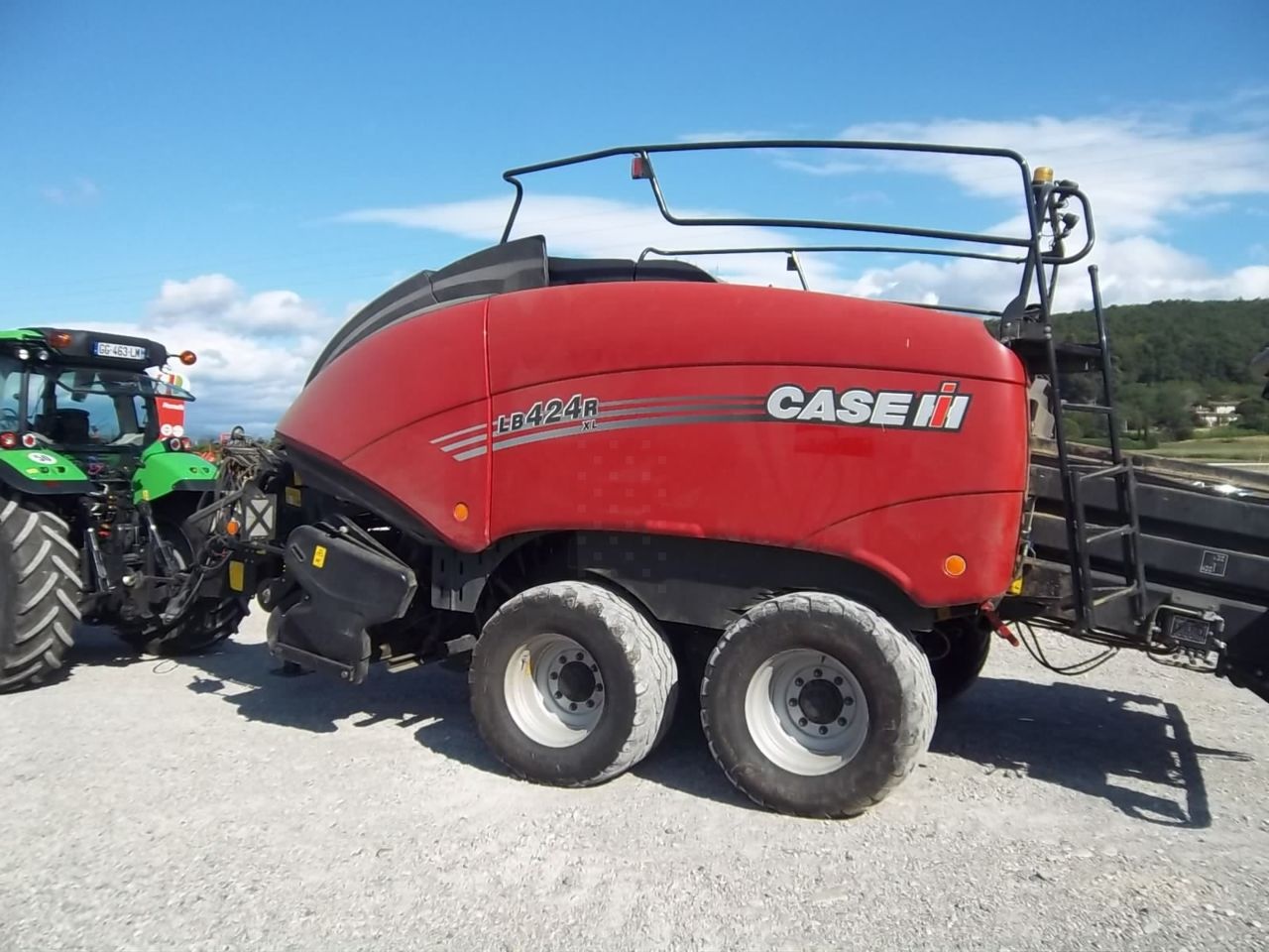 Case IH LB 424 XL baler €81,000