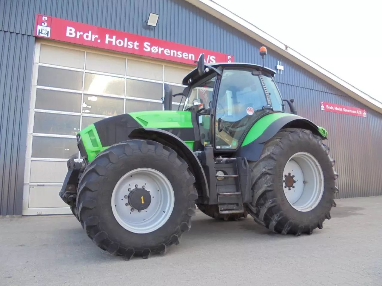 Deutz-Fahr AgroTron 7210 TTV Trattore 48.040 €