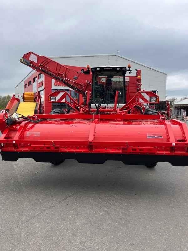 Grimme varitron 470 pl tt, 4 row, self-propelled, potato Culegător de cartofi 543.254 EUR
