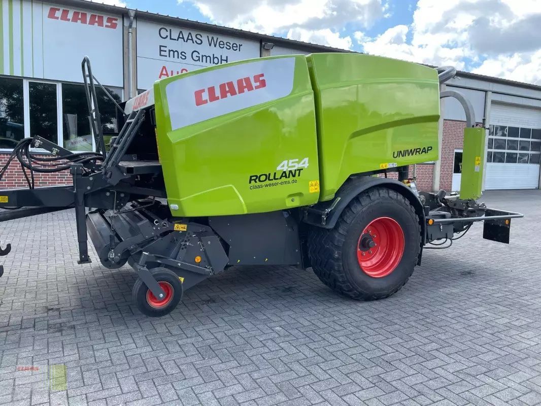 E-FARM: Claas Rollant 454 RC Uniwrap - Empacadora - id VJURYZU - 35.294 € - Año: 2015 - Alemania