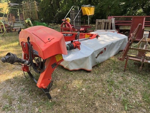E-FARM: Kuhn GMD 2811 FF - Mejemaskine - id SBYKXDH - 7.000 € - Produktionsår: 2019 - Italien
