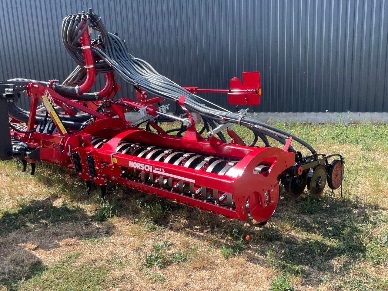 E-FARM: HORSCH taro 6sl - Semoir direct - id 8WXQQIR - 35 900 € - Année: 2023 - France