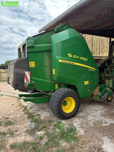 E-FARM: John Deere V461M - Ballenpresse - id 3CHBGST - 25.000 € - Baujahr: 2019 - Ballenanzahl: 18.300,Frankreich