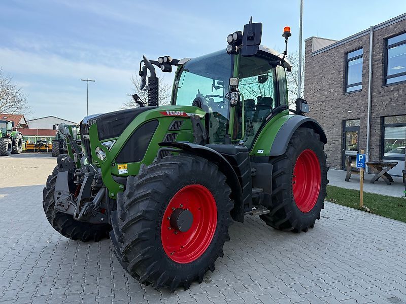 Fendt 516 Vario Profi Plus Traktor 124.500 €