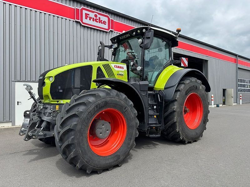 Claas Axion 960 CMATIC Traktor