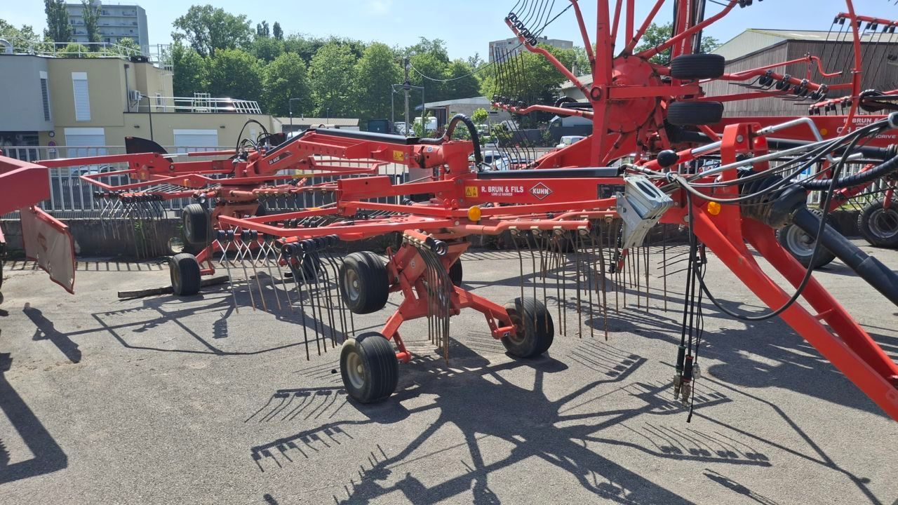 E-FARM: Kuhn GA 6632 - Faneuse - id LRXDAS6 - 14 000 € - Année: 2021 - France