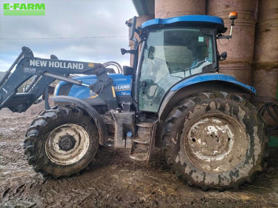 E-FARM: New Holland T6.165 - Tractor - id 3AHSLAA - €52,000 - Year of construction: 2014 - Engine hours: 6,800,Engine power (HP): 140,France