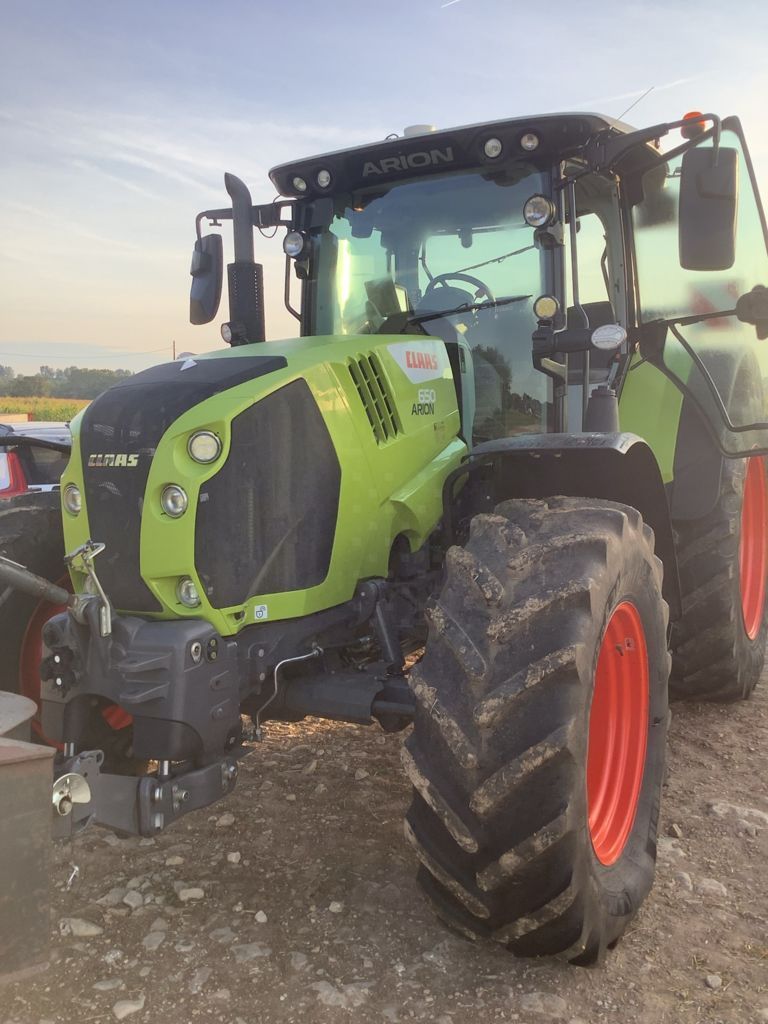 E-FARM: Claas Arion 650 CEBIS - Traktor - id FJ5HWRS - 69.000 € - Baujahr: 2020 - Abgelesene Motorstunden: 5.400,Motorleistung (PS): 185,Frankreich