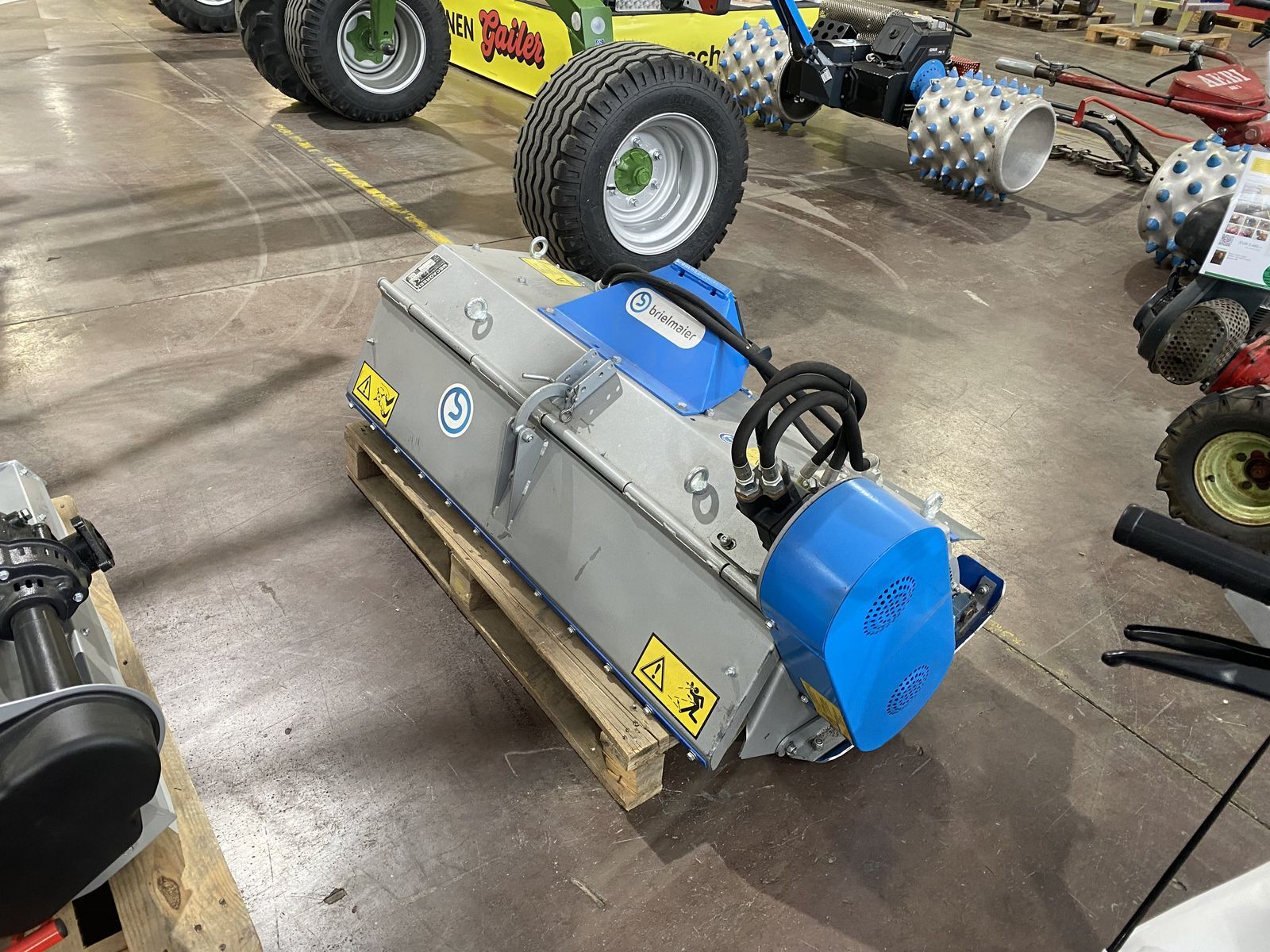 E-FARM: Brielmaier carroy schlegelmäher/ mulcher 125cm - Faucheuse - id APDTTHN - 7 492 € - Année: 2022 - Lecture du nombre d'heure: 15,Autriche