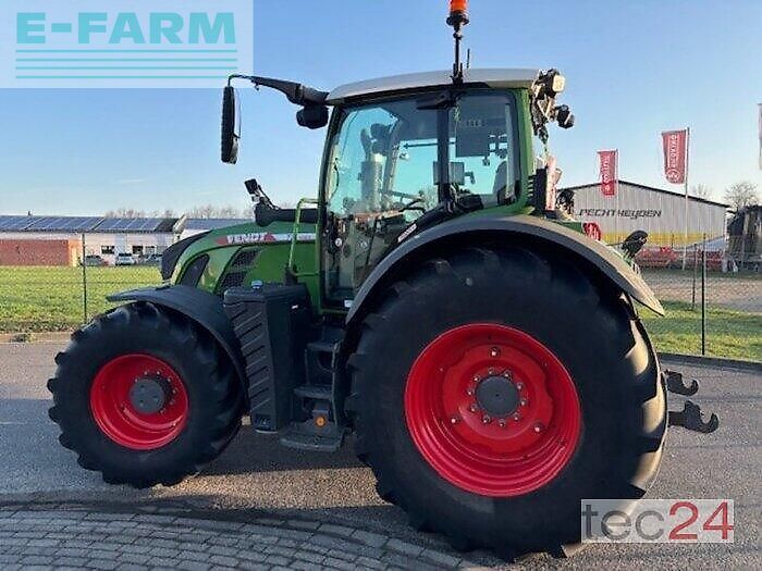 Fendt 724 Vario Profi Plus Tractor €159,000