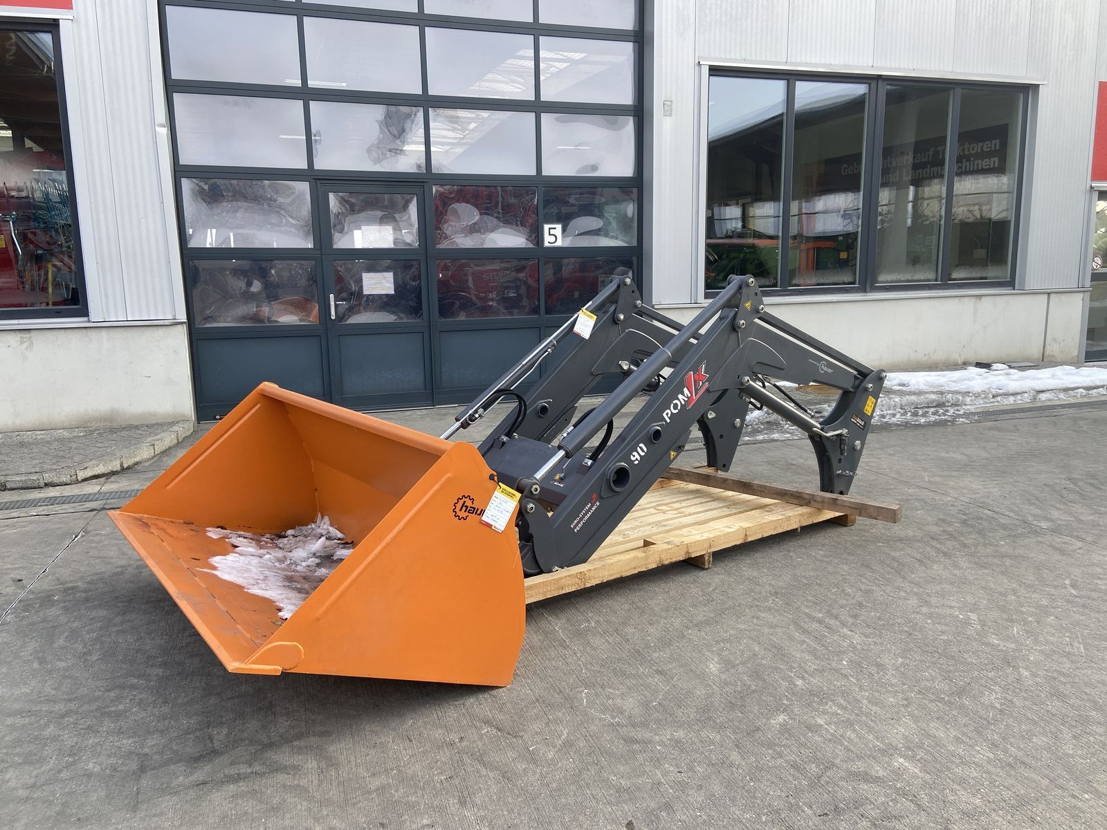hauer frontlader hauer pom-lx 90 tbs Adjunto 8250 €
