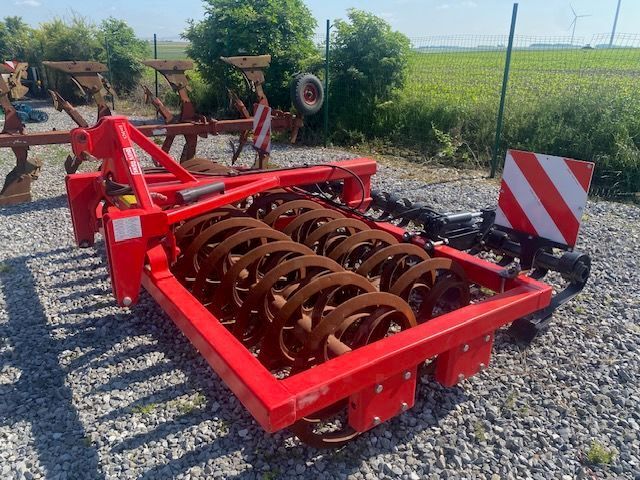 E-FARM: Quivogne rtd 300 - Prések és hengerek - id BAWL89S - 6900 EUR - Gyártási év: 2019 - Franciaország
