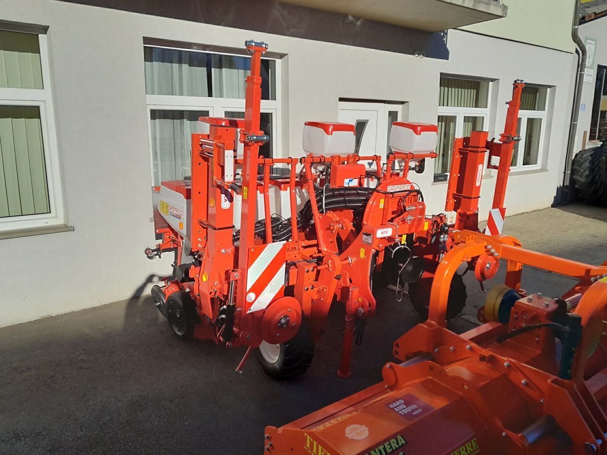 E-FARM: Gaspardo magica 6-reihig variabler reihenabstand 45-80cm - Tikslusis sėjimas - id II3CAKF - 24 917 € - Gamybos metai: 2024 - Austrija