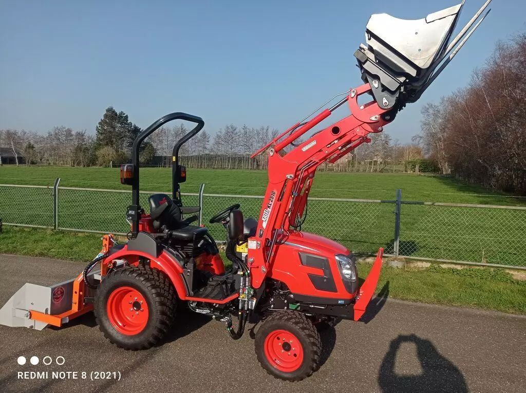 E-FARM: Kioti cx2510 hst rops frontloader - Traktor - id JZZQUA3 - 21 050 EUR - Gyártási év: 2025 - Hollandia