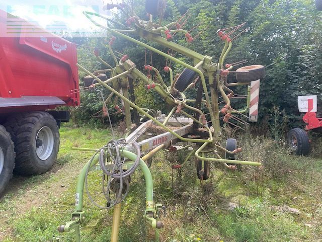 E-FARM: Claas Volto 770 T - Faneuse - id RMWCZXK - 5 900 € - Année: 2010 - France