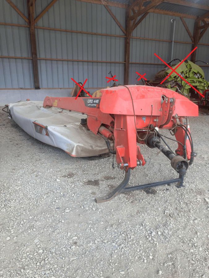 E-FARM: Kuhn gmd 4411 (c fast fit) - Mähwerk - id M4XIVDW - 8.500 € - Baujahr: 2017 - Frankreich