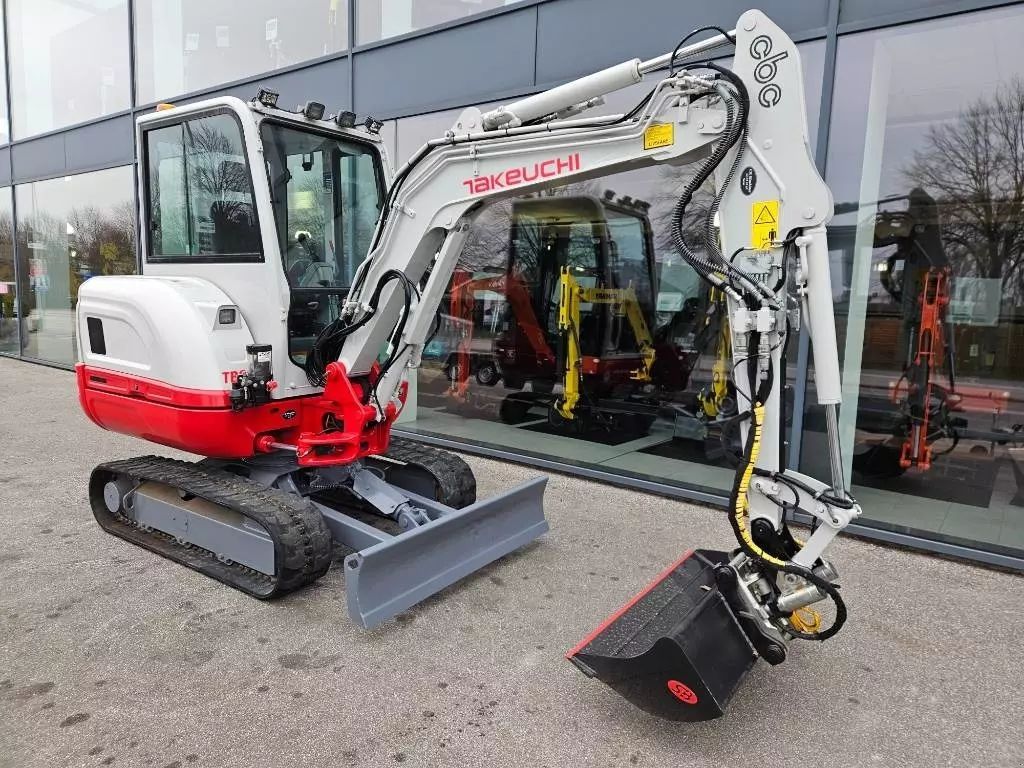 Takeuchi tb 230 Excavator 28.011 EUR