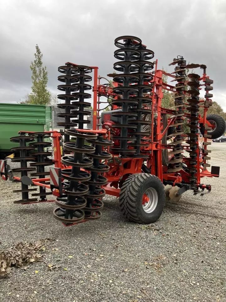 E-FARM: Kuhn optimer l9000 - Herse rotative - id 8T4LZTD - 69 001 € - Année: 2022 - Danemark