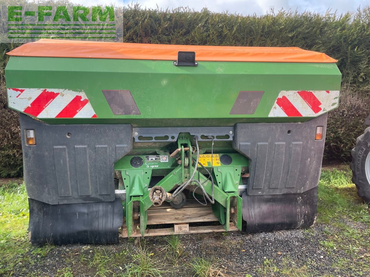 Amazone za-v profis tronic Fertiliser spreader €10,500