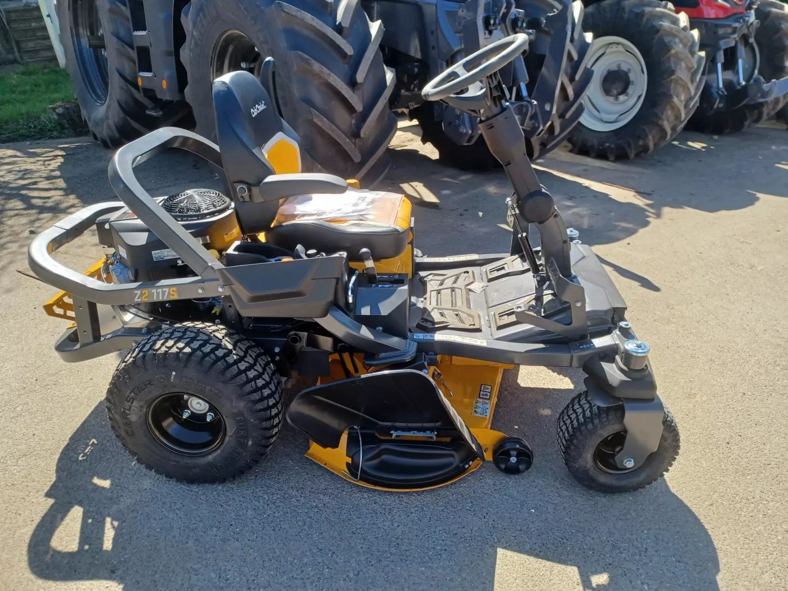 Cub Cadet z 2 117 s Plæneklipper 5.629 €
