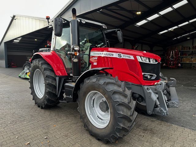 Massey Ferguson 7716 S Traktor 76 500 €