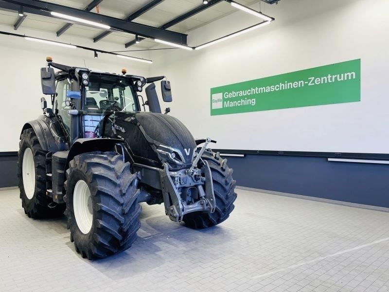 Valtra q 285 direct Traktor 168.888 €