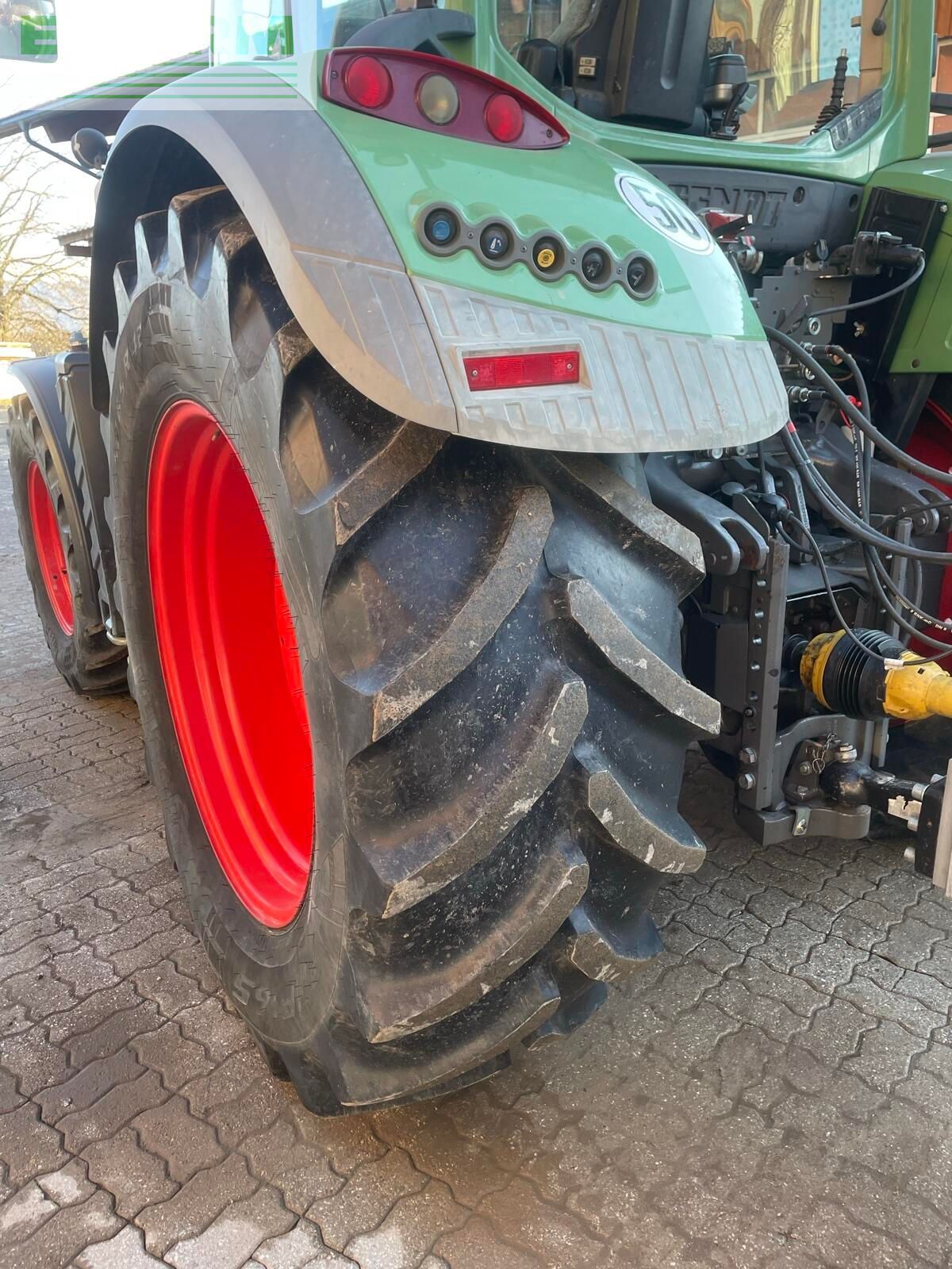 PIRELLI Ruedas y orugas 6800 €