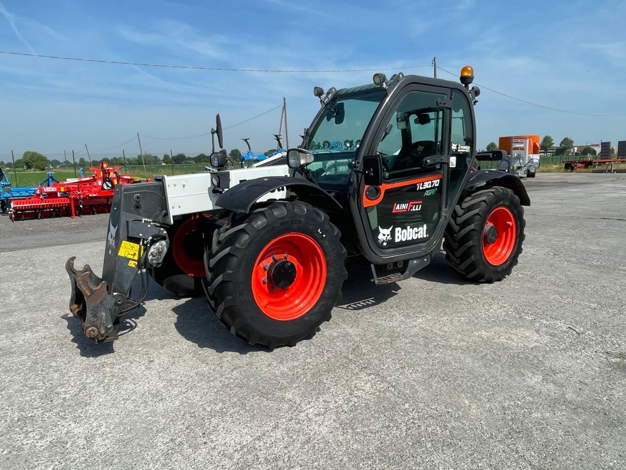 E-FARM: Bobcat tl30.70 agri - Chargeur télescopique  - id HXTLCPN - 55 000 € - Année: 2019 - Lecture du nombre d'heure: 6 920,Italie