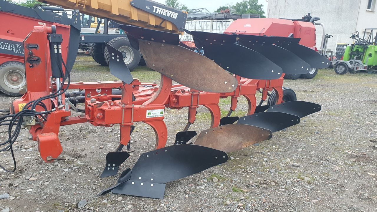 E-FARM: GREGOIRE BESSON rwb47 416/160/100 - Plov - id ECDJ6KL - 9.000 € - Produktionsår: 2004 - Frankrig