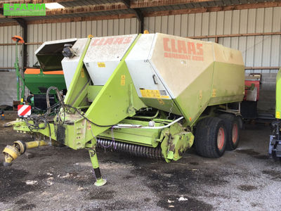 E-FARM: Claas Quadrant 2200 - Baler - id 57PWAAK - €25,000 - Year of construction: 2001 - Total number of bales produced: 48,000,France