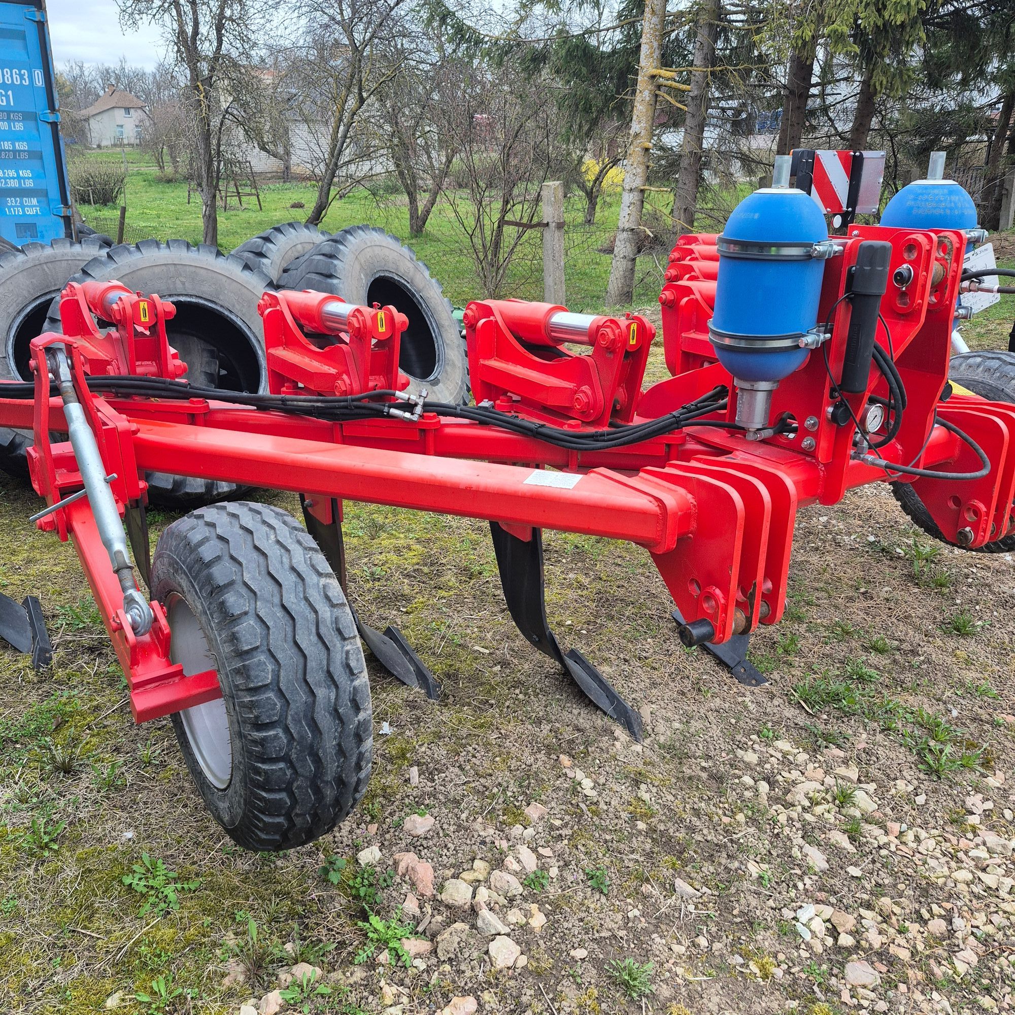 E-FARM: Quivogne SSD 8 SUBSOILER - Autre travail du sol - id 92HM1JL - 23 999 € - Année: 2023 - Lettonie
