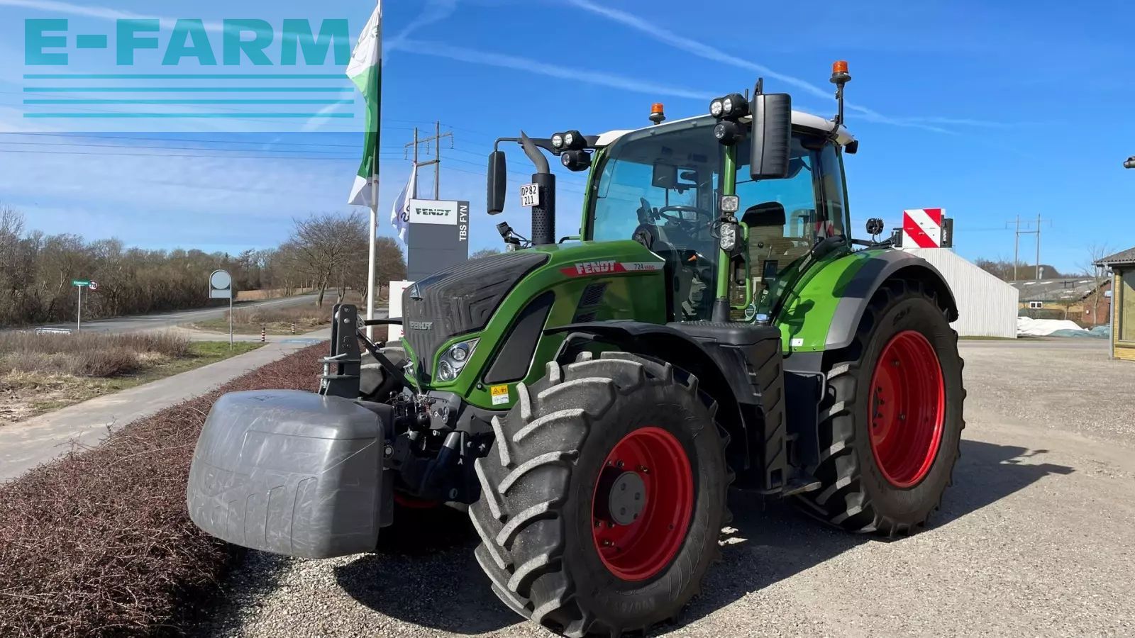 Fendt 724 Vario Profi Plus Tractor €166,626