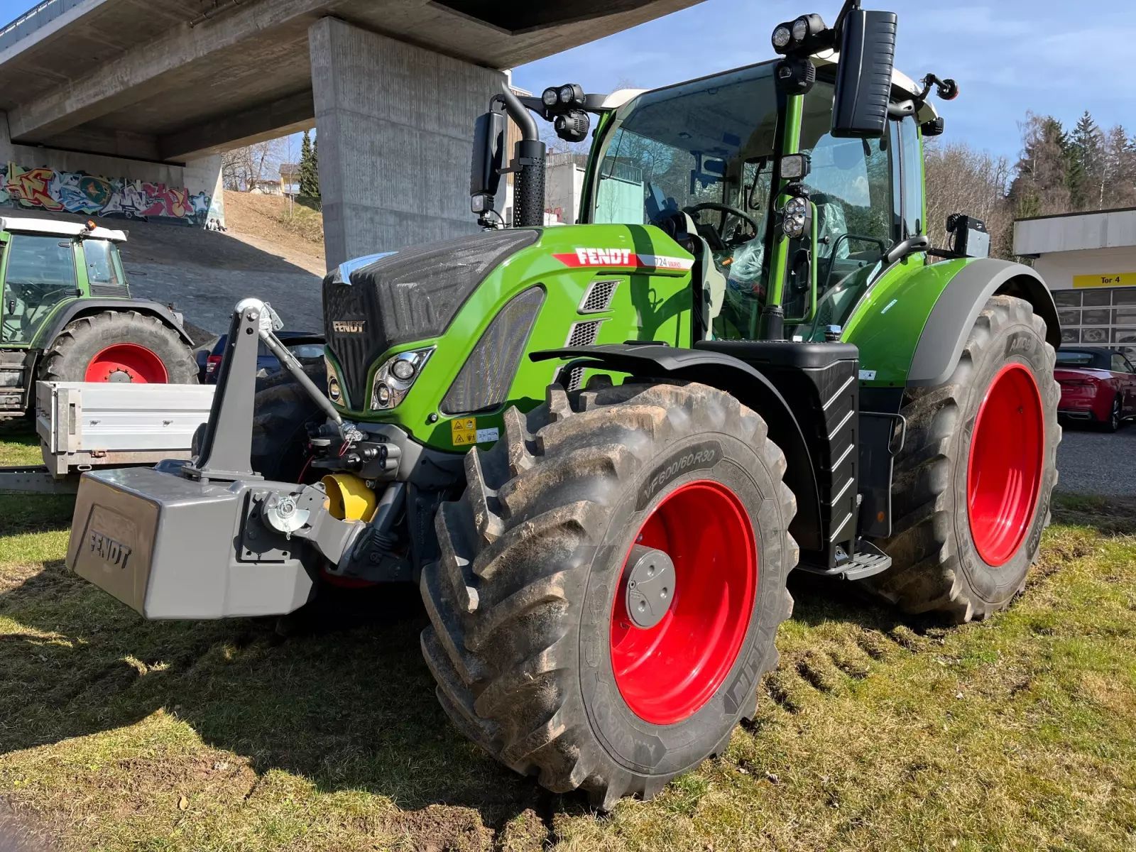 Fendt 724 Vario Profi Plus Traktor