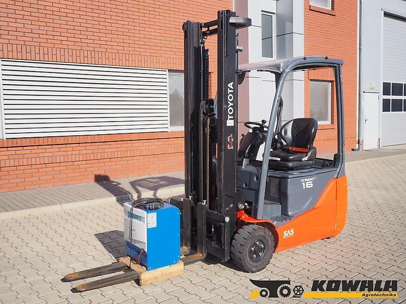 TOYOTA 8fbek16t triago 48 Gabelstapler 13.900 €