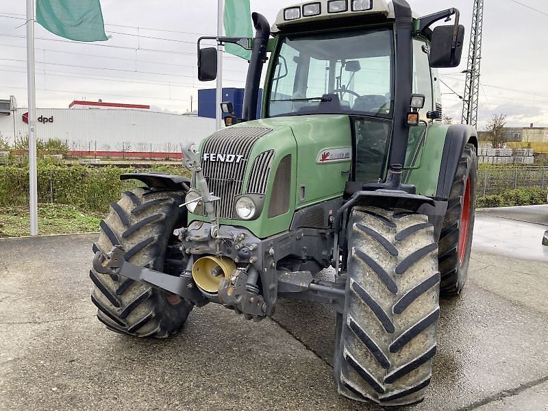 E-FARM: Fendt 411 Vario - Trattore - id DAHZT6Y - 43.900 € - Anno di costruzione: 2002 - Ore: 7.948,Potenza del motore: 110,Germania