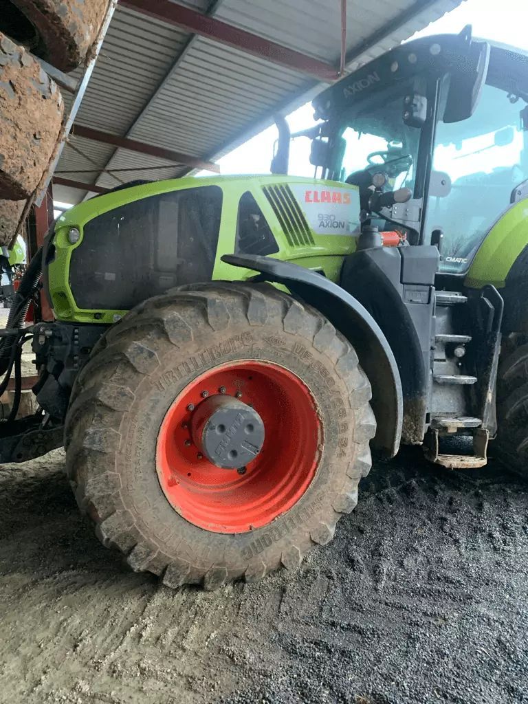 E-FARM: Claas Axion 930 - Tracteur - id SQF6DZ5 - Année: 2020 - Lecture du nombre d'heure: 5 900,Puissance du moteur (chevaux): 350,France