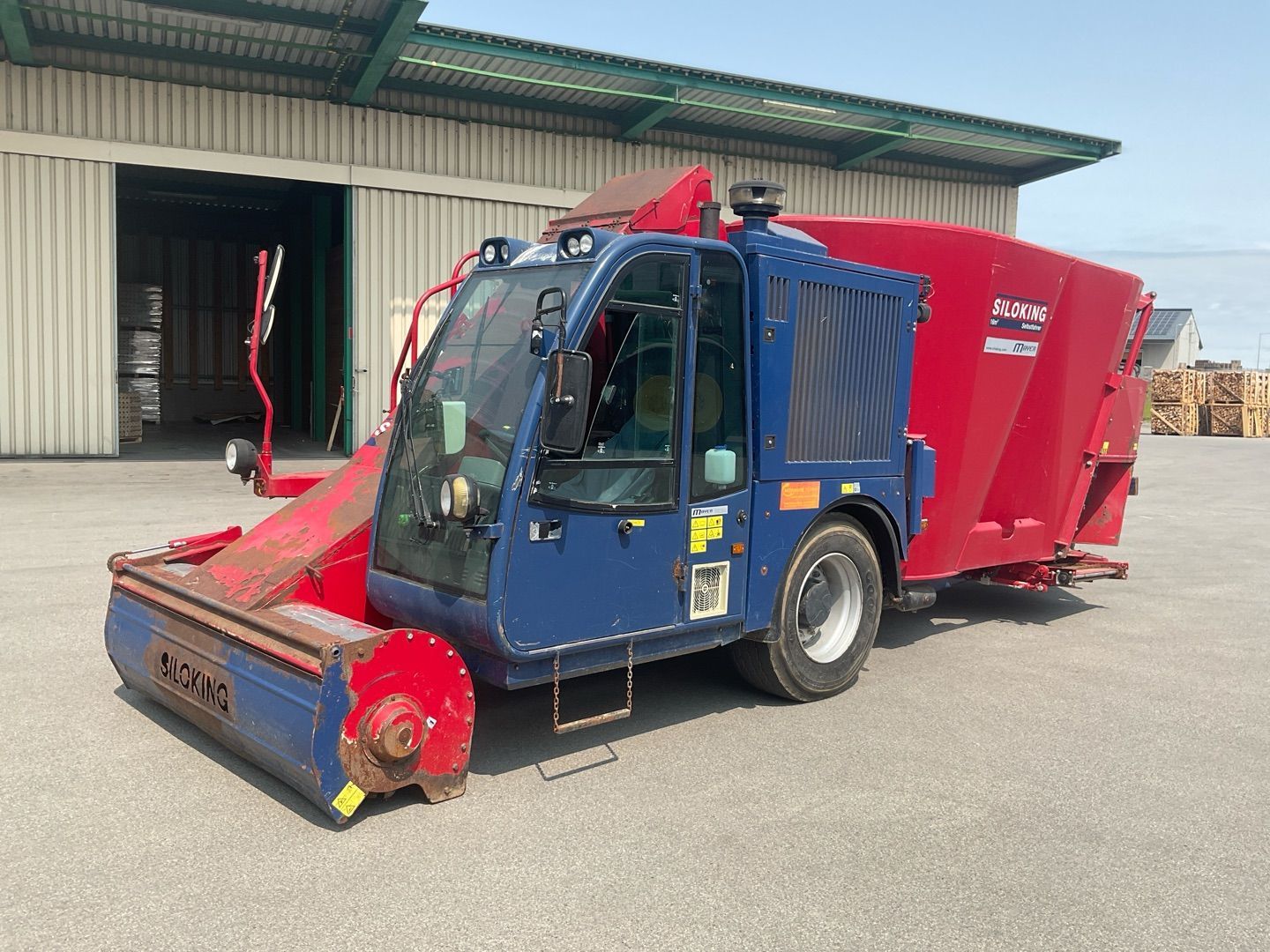 E-FARM: SILOKING 16 m³ Selbstfahrer - Futtermischwagen - id R7SBWUE - 41.250 € - Baujahr: 2005 - Österreich