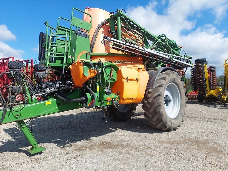 E-FARM: Amazone UX 6200 Super (28) - Opryskiwacz - id BBU1XCG - 55 640 € - Rok produkcji: 2016 - Dania